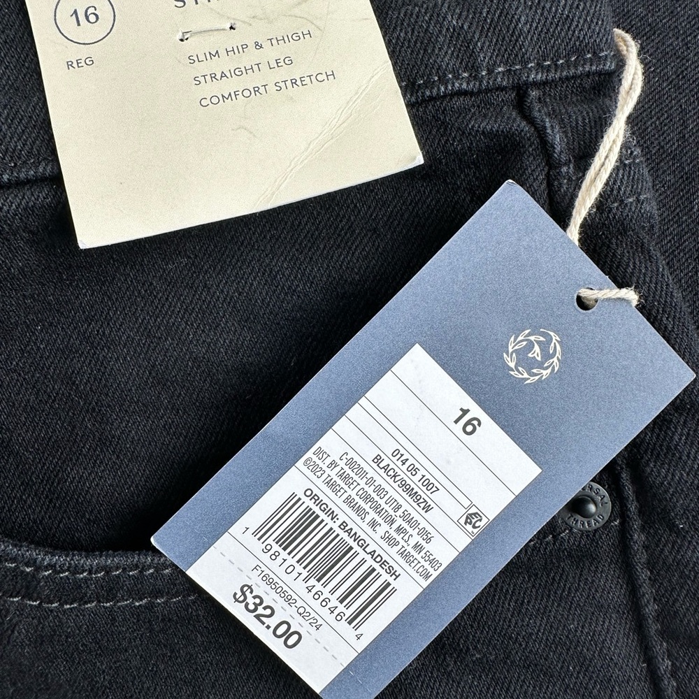 Universal Thread Highest Rise Black Straight Leg Jeans NWT 16 - Picture 12 of 14